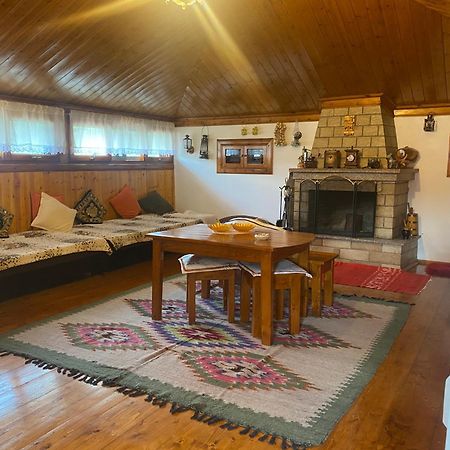 בראט Raisa Guesthouse 12 מראה חיצוני תמונה