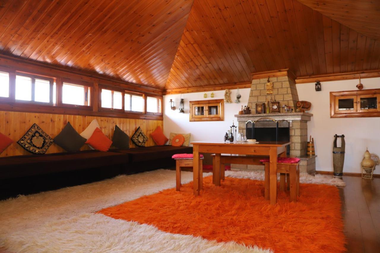 בראט Raisa Guesthouse 12 מראה חיצוני תמונה